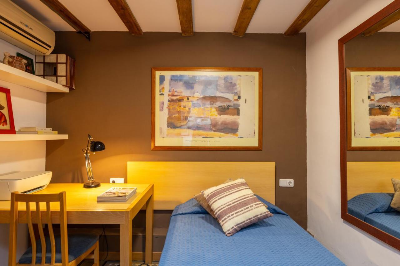 Aparteasy - Central Gracia Apartments Барселона Экстерьер фото