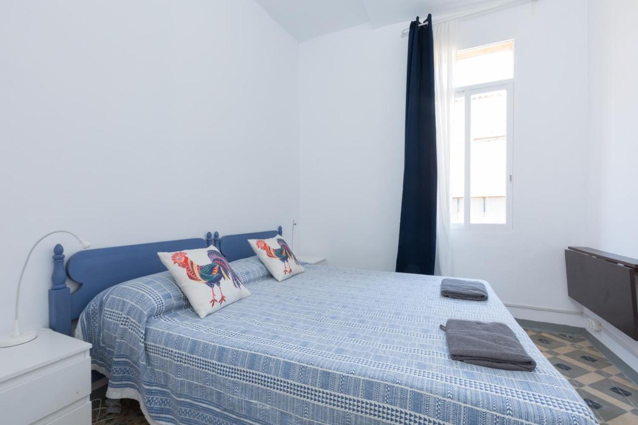 Aparteasy - Central Gracia Apartments Барселона Экстерьер фото