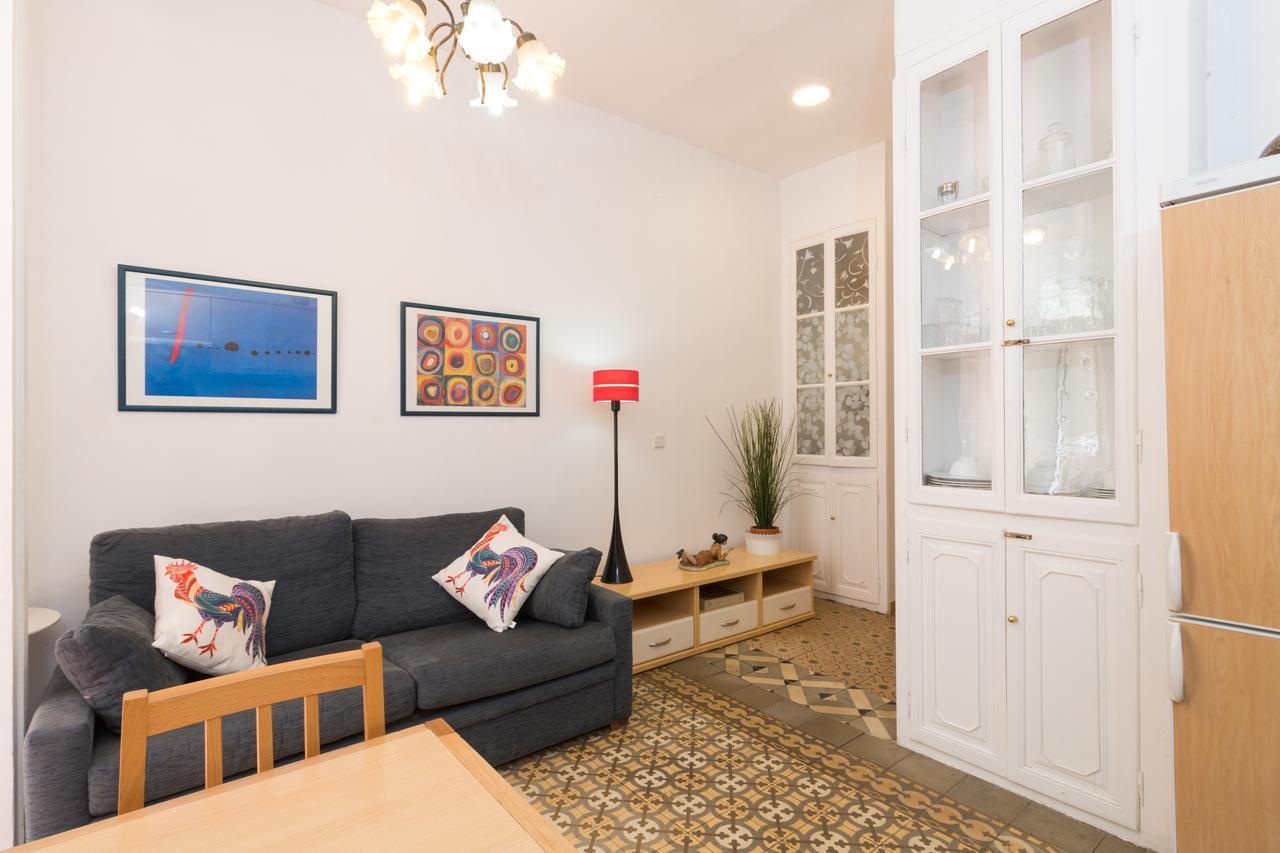 Aparteasy - Central Gracia Apartments Барселона Экстерьер фото